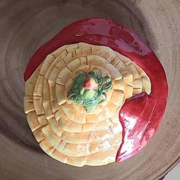 NIB Royal Doulton Lily Trinket porcelain box with lid - Picture 2 of 6